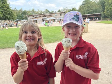 1st Hinckley members eating ice creams